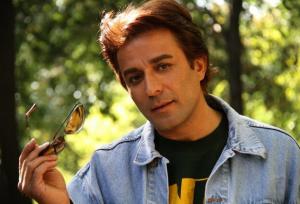 بازیگر گل‌های داوودی در بیمارستان بستری شد