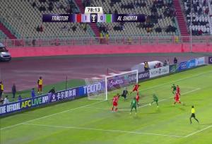 تکل استثنایی شجاع به داد تراکتور رسید