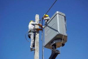 مقیمی: ۹۰ کیلومتر کابل خودنگهدار در شفت اجرا می شود