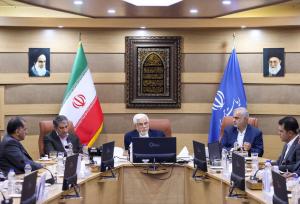 عارف: مرکز همکاری‌های تحول و پیشرفت باید به چالش‌ ناترازی‌ها ورود کند
