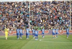 مدیران خائن نباید به استقلال برگردند/ همه کار می کنند تا پرسپولیس ببرد