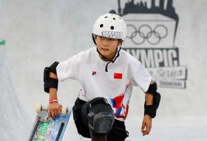 ورزشکار ۱۴ ساله استرالیا قهرمان اسکیت‌بورد شد