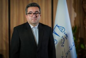 پیگیری معضلات ثبتی استان یزد با حضور نماینده رئیس قوه قضائیه