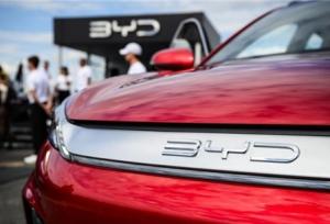 سرمایه گذاری عجیب BYD روی سیستم کمک رانندگی