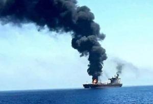 مقام یمنی:ناوهای آمریکایی نمی‌توانند از پهپادها وموشک‌های ما فرار کنند