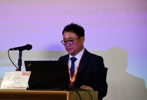 بررسی مزایا و معایب هوش مصنوعی