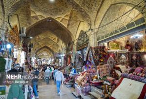 پایداری بازار وکیل باید در اولویت بهسازی آن باشد
