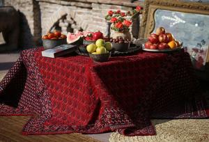 عکس‌های نایابِ یلدا و کریسمس در تهران ۵۰ سال پیش!