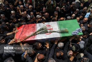 دیدار استاندار مازندران با خانواده دانشمند شهید باکویی