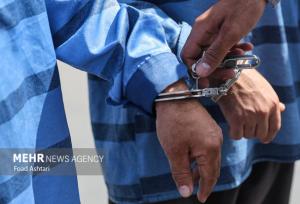توزیع کنندگان مواد در پوشش پیک موتوری در خانلق شیروان دستگیر شدند