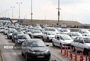 کاهش ترافیک صبحگاهی در معابر و بزرگراه‌ها