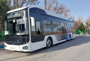 تعداد اتوبوس‌های موجود کافی نیست/ قیمت هر اتوبوس برقی ۲۵ میلیارد تومان است