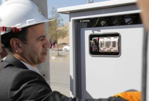 بهره‌برداری ۱۲ طرح برق‌رسانی در شهرستان زارچ یزد