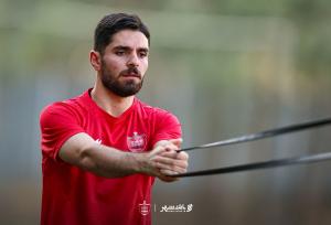 مهره خطرناک پرسپولیس تا نیم‌فصل غیب شد!