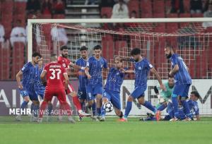 ۴ بازیکن از لیست استقلال خط خوردند