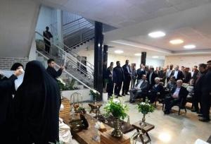 آزادی پدر زندانی و حضور در جشن عقد دخترش