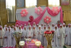 آغاز فصل بندگی در دلبران؛ جشن تکلیف دختران با رنگی از ایمان و شادی