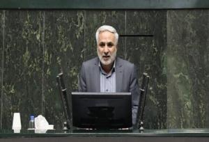 کارمندان، نیروهای مسلح و مردم در شرایط سخت اقتصادی به سر می برند