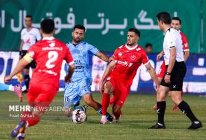 تقابل صدرنشین فعلی با صدرنشین واقعی؛ پرسپولیس دنبال پرواز با قو!
