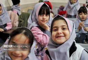 بیست‌وپنجمین دوره انتخابات «شهردار مدرسه» در منطقه ۲ تهران برگزار شد