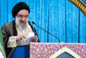 آیت‌الله خاتمی: دانشجویان پیشانی مبارزه با استبداد آمریکا هستند