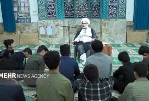 صفایی بوشهری: جایگاه روحانیت در علم‌آموزی و مجاهدت علمی است