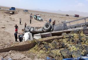 سانحه تصادف در جاده اصفهان به دلیجان پنج مصدوم و فوتی بر جای گذاشت