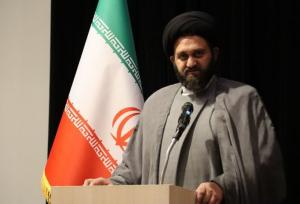 امام جمعه مهدیشهر: «تقوا» سپر مصونیت در برابر فریب‌کاری آمریکا است
