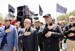 حضور استاندار و فرمانده سپاه خراسان جنوبی در جمع عزاداران حسینی بیرجند