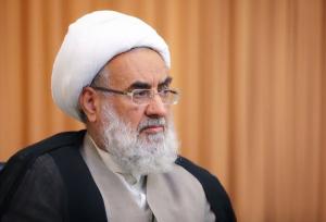 نماز جمعه قرارگاه فرهنگی و لشکر آماده در خدمت نظام است