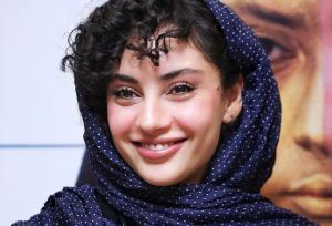 عکس جذاب و تازه ترلان پروانه با تم سیاه و سفید