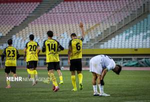 محبی ناجی محرم شد/ بازگشت سپاهان به کورس مدعیان