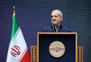 پزشکیان: امام(ره) خودباوری را در جامعه ایران به ارمغان آوردند