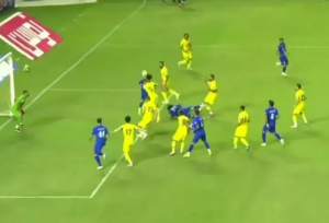 داور، VAR و یک گل بحث‌برانگیز در شیراز