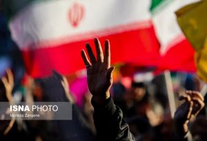 راهپیمایی مردم کوار در محکومیت هنجارشکنی و تخریب اموال عمومی