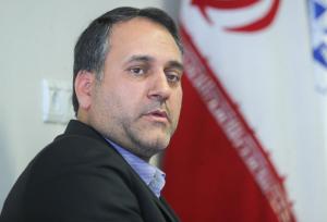 یک نماینده سابق مجلس: دولت باید یک «روایت باورپذیر» به مردم ارائه دهد