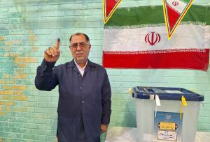 انتخابات چهادهمین دوره ریاست جمهوری در گناوه در حال برگزاری است