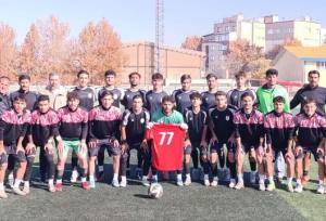 تیم شهرداری همدان صدرنشین لیگ دسته اول فوتبال جوانان کشور شد