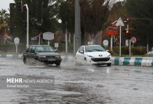بارش باران در مسیر بجنورد به آشخانه
