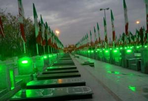 روز پدر؛ روز غرور آمیخته با دلتنگی برای پدران شهدا