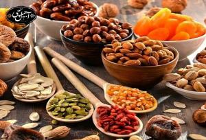 متخصص تغذیه: از مصرف بیش از حد آجیل و شیرینی بپرهیزید