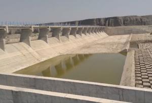 افتتاح سد انحرافی و کانال انتقال آب نجف‌آباد جیرفت با حضور وزیر نیرو