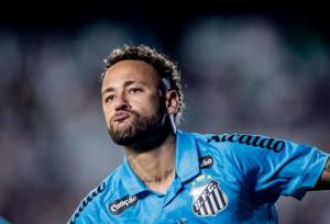 هت تریک نیمار با پیراهن سانتوس