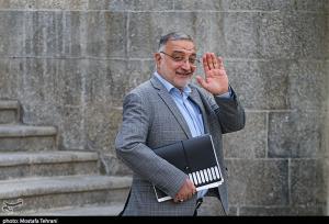 تیغِ تیزِ تخریب؛ پاداش زاکانی در کمک به دولت در اوج بحران