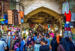 اصناف قم از ساعت ۱۳ تا ۱۷ باید تعطیل باشند