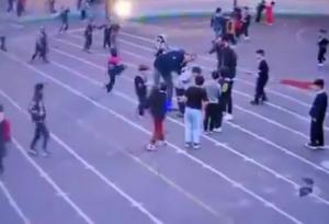 گفت‌وگو با مراقب سلامتی که با اقدام به‌موقع، جان دانش‌آموزش را از خفگی نجات داد