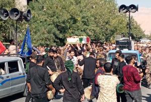 تشییع پیکر شهید گمنام در کازرون