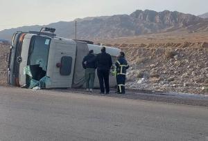 واژگونی تریلی در آرادان ۲ مصدوم برجای گذاشت