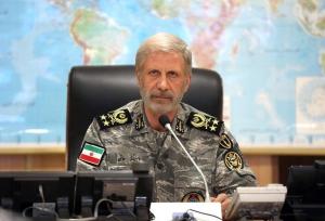 امیر حاتمی: دشمن در جنگ تحمیلی ۱۲ روزه شکست بزرگی خورد