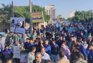 راهپیمایی مردم دزفول به مناسبت ۱۳ آبان